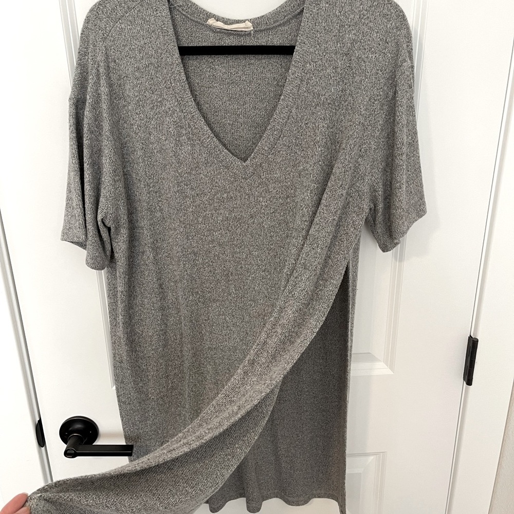 AUDREY 3+1 Grey Slit Oversize Top